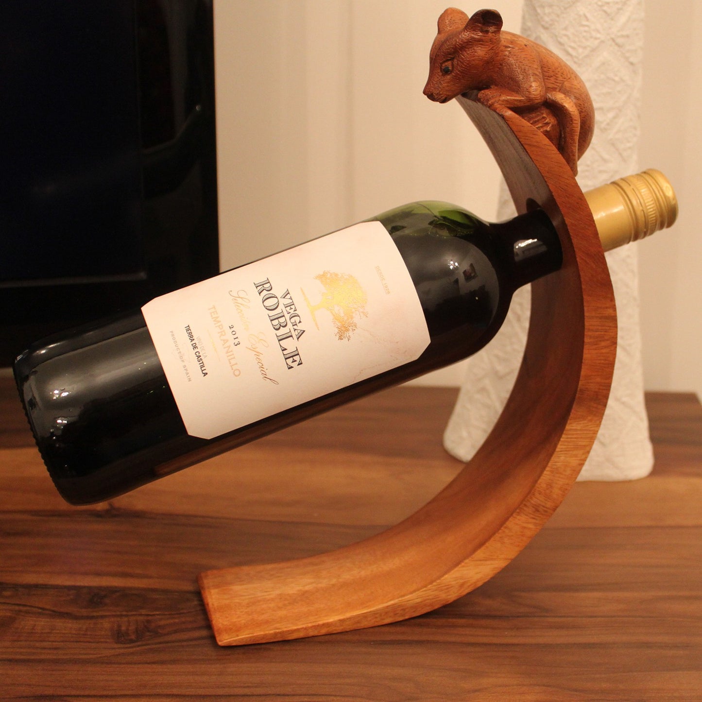 Suar Wood Wine Holders - Mouse Feature